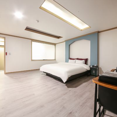 더블룸 카라모텔 순천 쿠폰