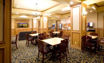 Holiday Inn Express & Suites Jourdanton-Pleasanton