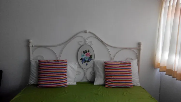 อพาร์ทเมนท์, บ้านหรืออพาร์ทเมน์ทั้งหลัง