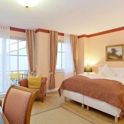 Superior Room with Balkony/ Terrace and Double Bed (1,60-1,80m)
