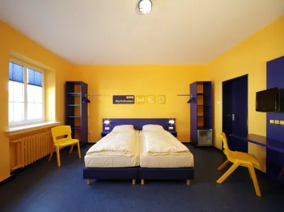Bed'NBudget Expo-Hostel Rooms Ξενοδοχεία στην πόλη 