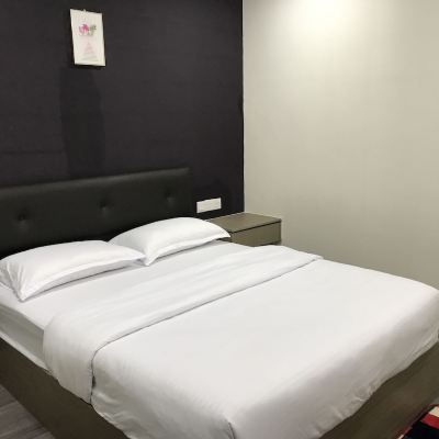 Bilik Standard Kupon OYO 90506 Z Stay Inn Hotel