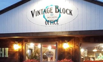 Vintage Block Inn & Suites