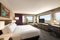 InterContinental Hotels SAINT PAUL RIVERFRONT by IHG Hotels in 