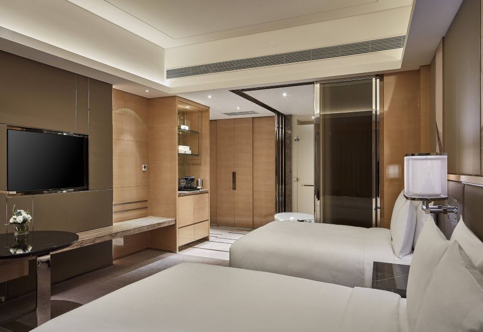 行政豪華雙床房-壯闊城央美景