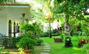 Green Leaf Village Resort