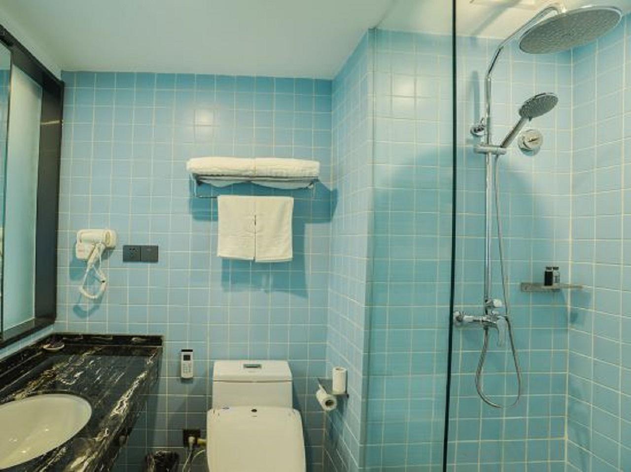 网红创意大床房（无窗）