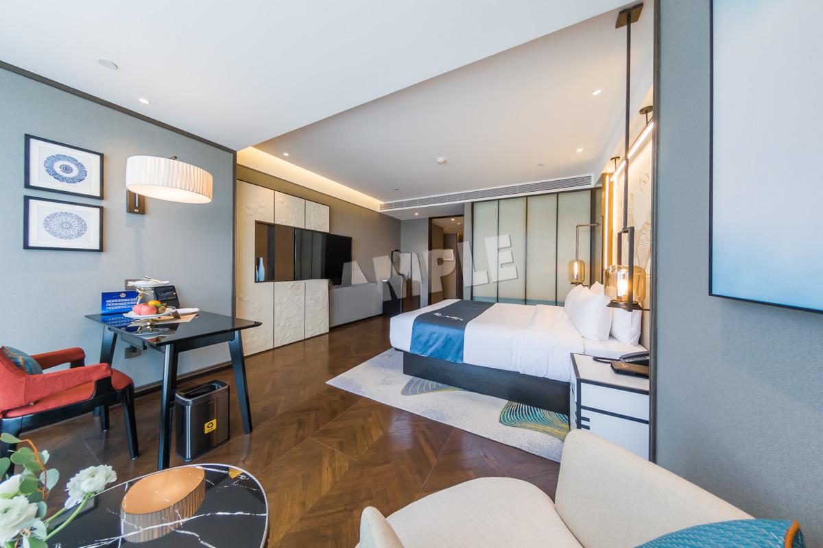 萃雅商务大床房（全屋智能小度+乾湿分离+冰箱+电视投屏+柔软浴袍）