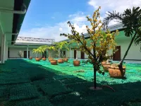 Cindy Kelly Hotel