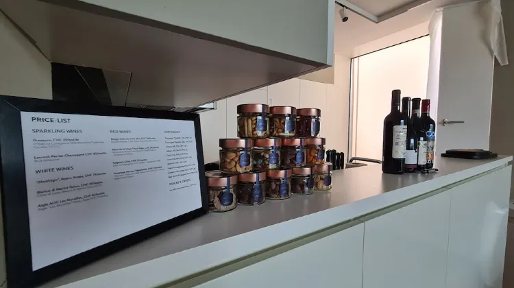 Lucerne Lake View Apartments 施設