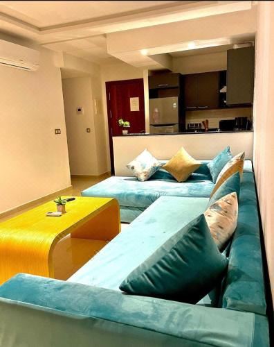 公寓 - 带侧面海景