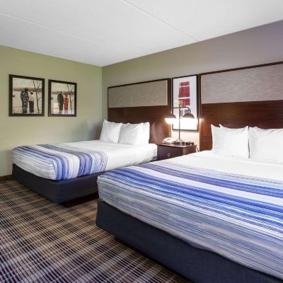 Deluxe Double Room - Mobility Access/Non-Smoking AmericInn by Wyndham Madison South Promo Code