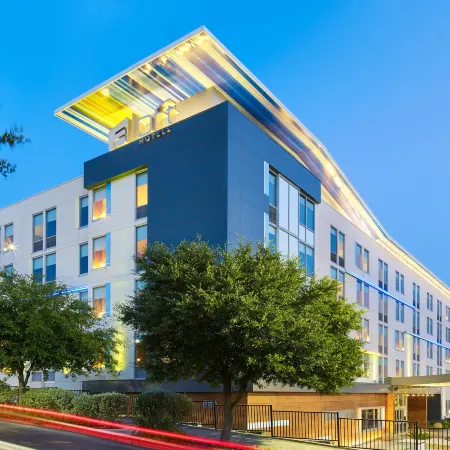 Aloft San Antonio Airport
