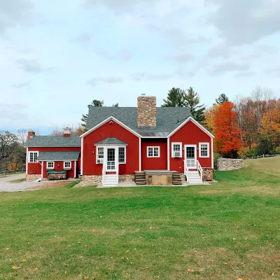 Historic Renovated Barn at Boorn Brook Farm - Manchester Vermont Các khách sạn ở 