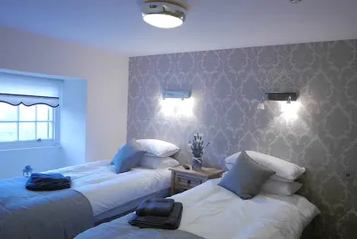 Manor House Hotel and Restaurant Hotels in 