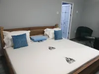Royal Triangle Guest House Hotels in 