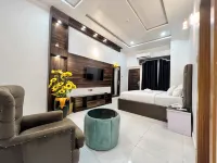 클릭 코트 호텔 & 스위트  호텔