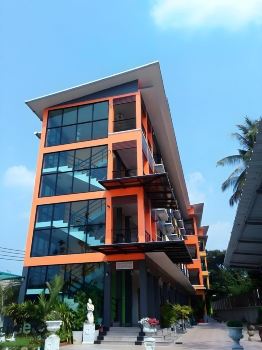 แหวนเพชรเพลส