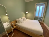 Green Heart Hostel Hotele w: 
