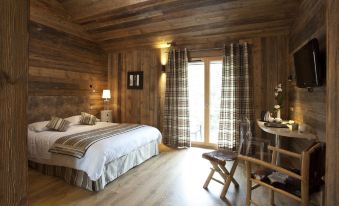 Hotel Blanc - Housity