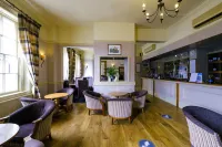 Royal Hotel