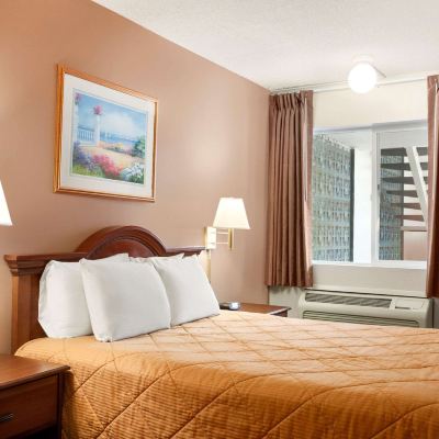 無障礙大床房-非吸煙 貝克斯菲爾德旅客之家優惠