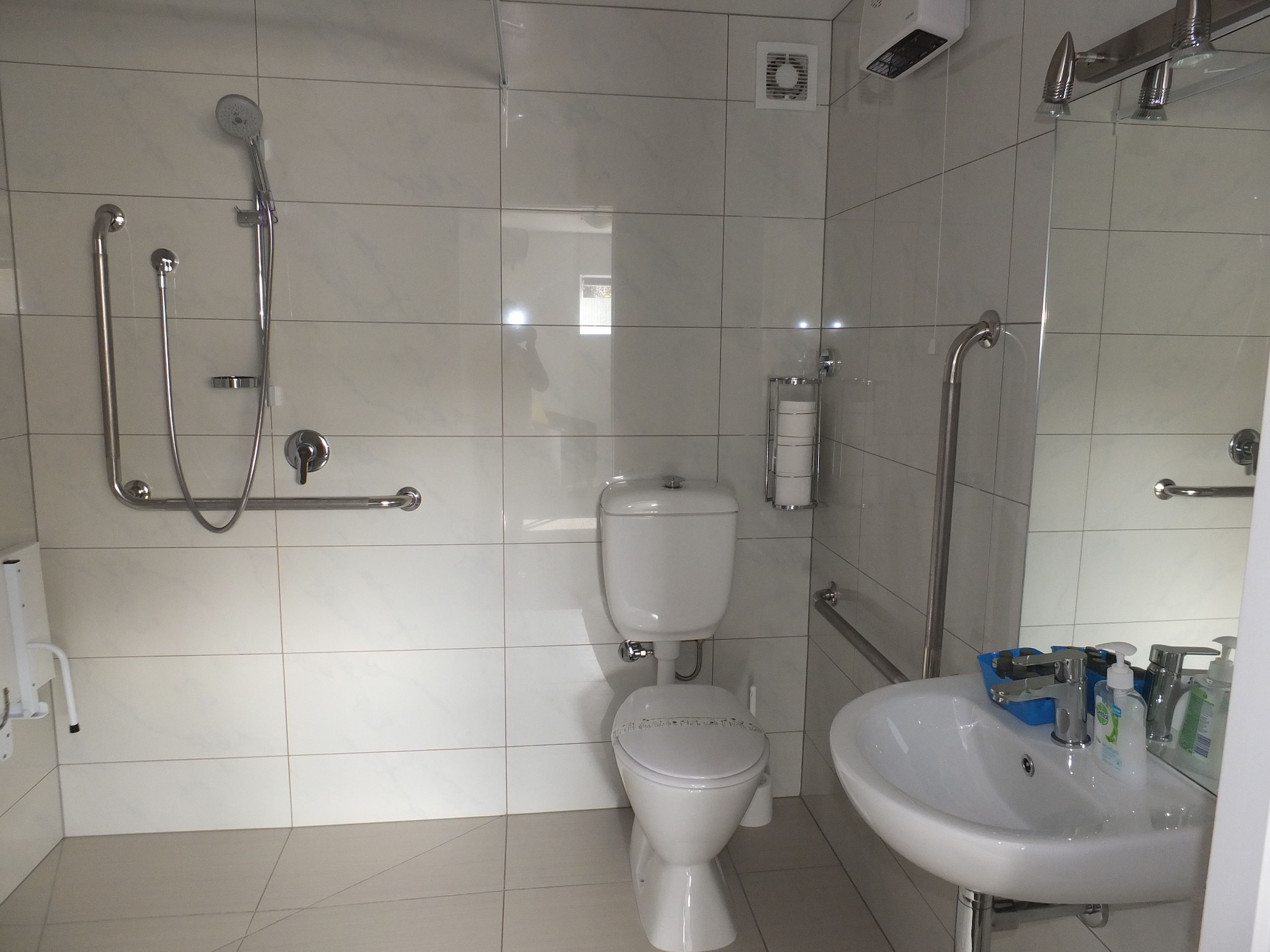 奢华两卧室公寓