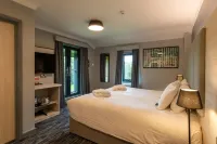 Warwick Conferences - Scarman