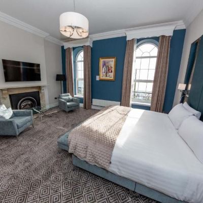 Presidential Suite Commodore Hotel Promo Code