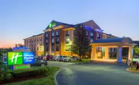 Holiday Inn Express & Suites AUBURN by IHG