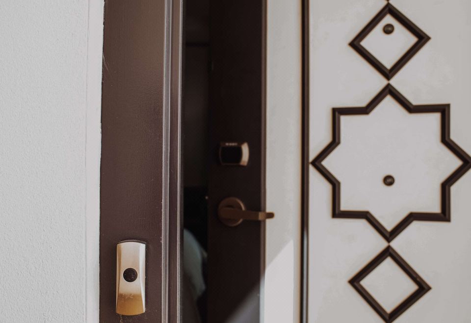 Hotel CalifornianAccessible Cordova King Room