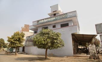 Bankey Bihari Guest House