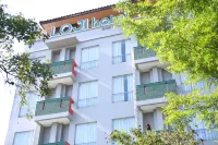 Loji Hotel Hotels in 