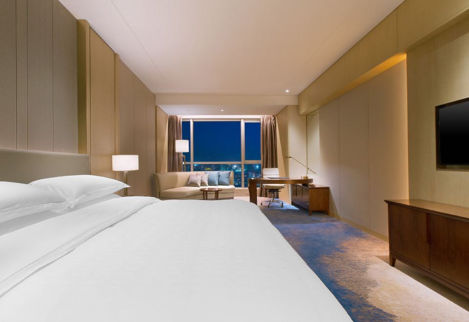 行政豪华大床房