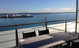 Auckland Waterfront Serviced Apartments on Prince's Wharf