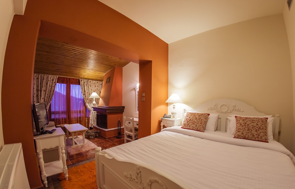 Junior Suite with Mountain View