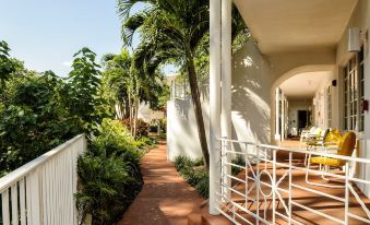 Tradewinds Apartment Hotel Miami Beach
