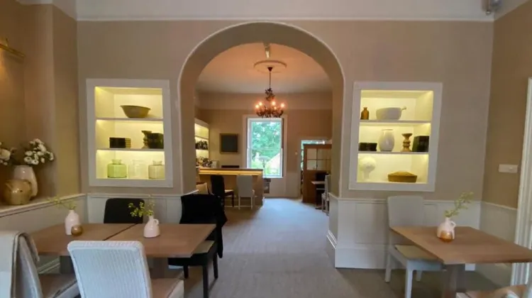 ザ ウィンザー タウン ハウス 食事・レストラン