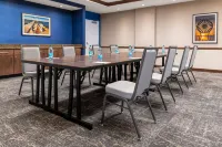 Hampton Inn & Suites Madison/Downtown