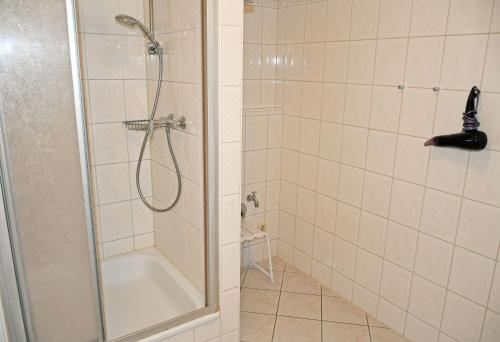 一卧室公寓（带阳台）