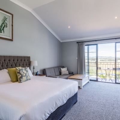 King SPA Room Camden Valley Inn Promo Code