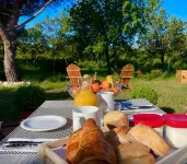 Les Volets Rouges - Hôtel Cassis - Situé Dans le Parc National des Calanques