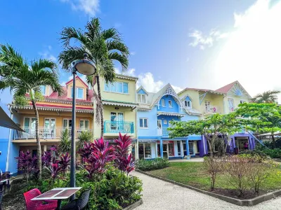 Village Creole Hotele w: 