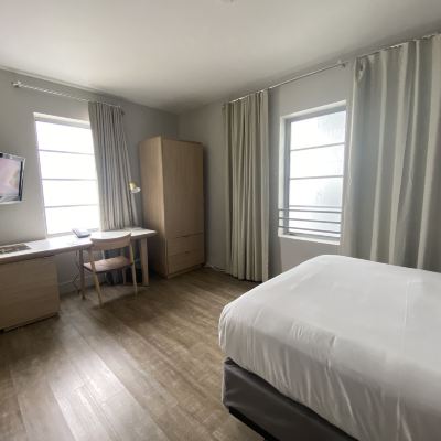 Deluxe Ada Queen Room Viajero Miami Promo Code