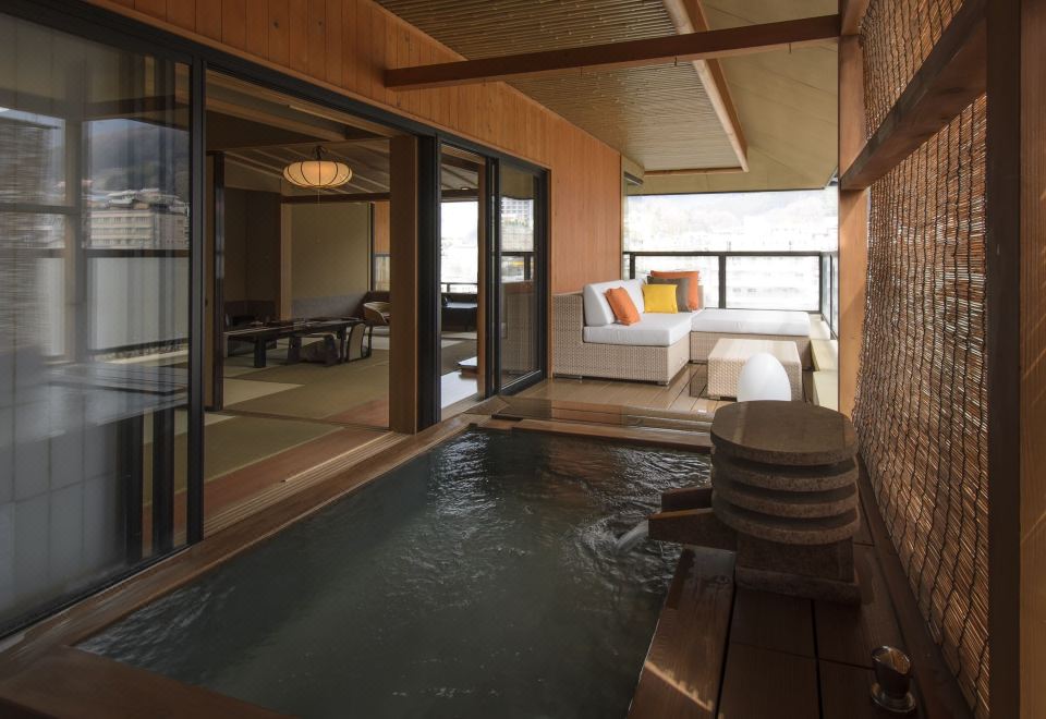 日式豪华套房 - 设有露天浴