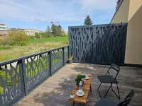 Stylish 3 BR with 2 terraces and parking Hotéis em 