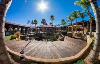 Selah Hotel