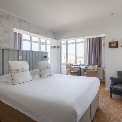 Studio with Terrace West Bay Promo Code