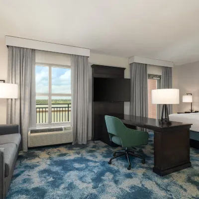 Hampton Inn & Suites Baton Rouge Downtown Hotels near Three Roll Estate