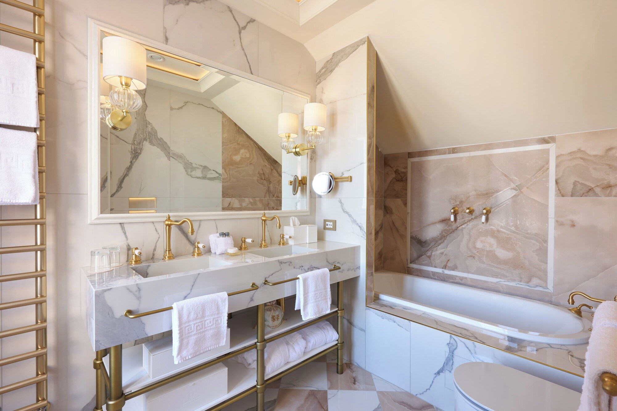 Prestige Vista Canale Laterale